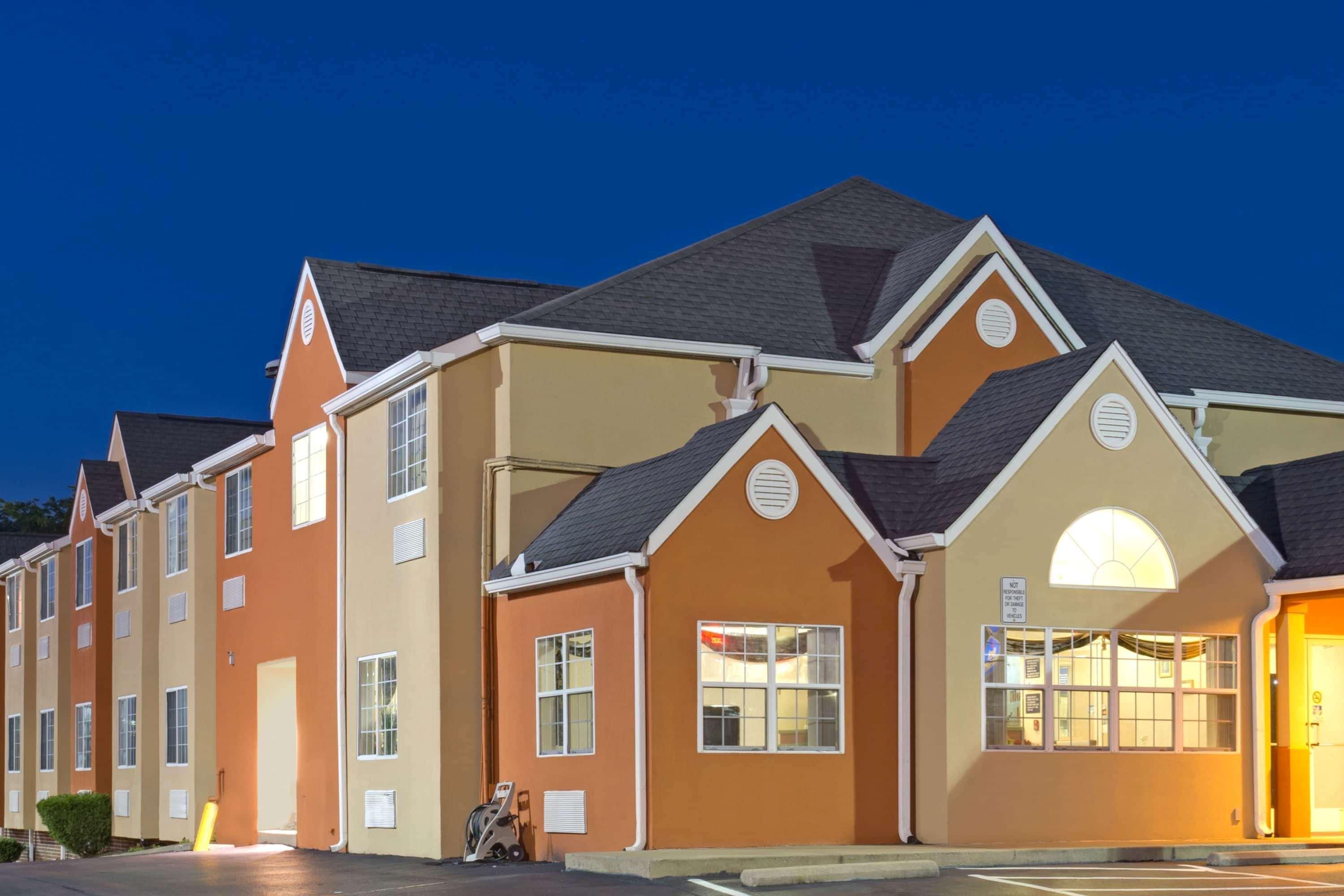 Microtel Inn By Wyndham - Murfreesboro Eksteriør billede